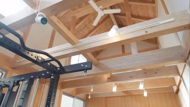 プロのカメラマンにご協力いただき、ジムの雰囲気や設備を美しく...